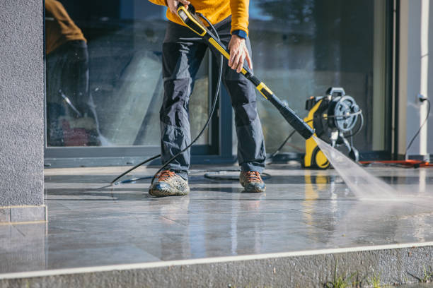 Best Concrete Pressure Washing  in Carbondale, IL